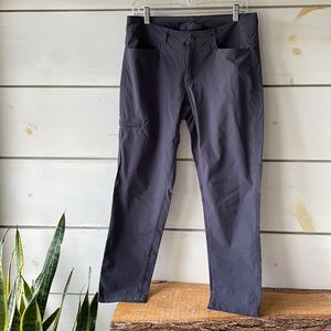 GERRY OUTDOORS Women’s travel pants charcoal gray